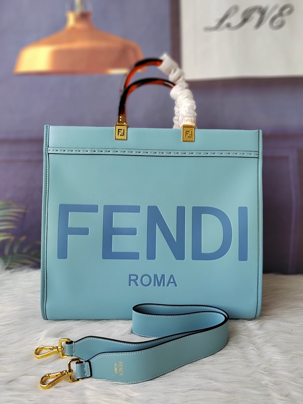 スーパーコピーブランドバッグ背面デザイン